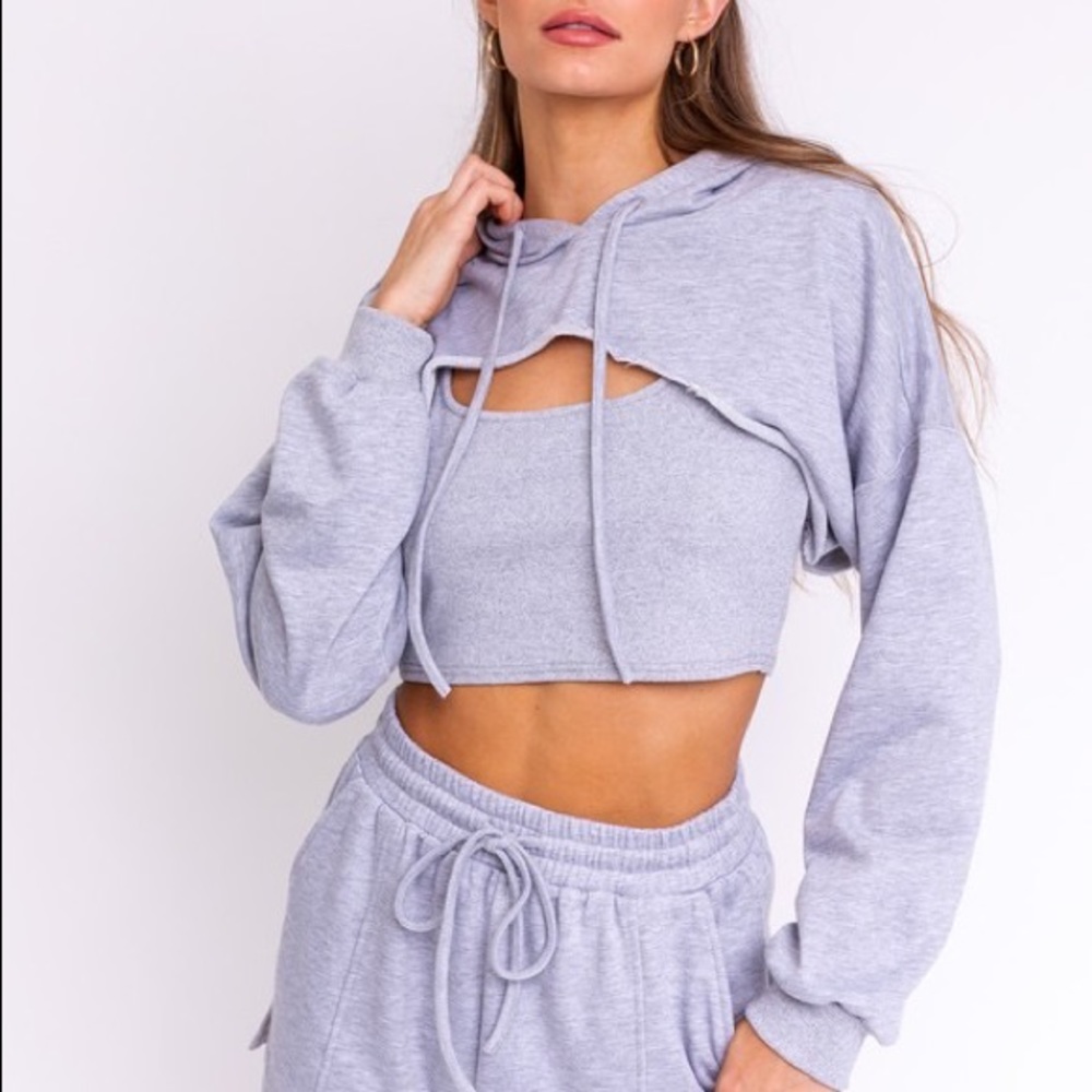🆕 Two Piece Hoodie and Tank Top Set - Grey